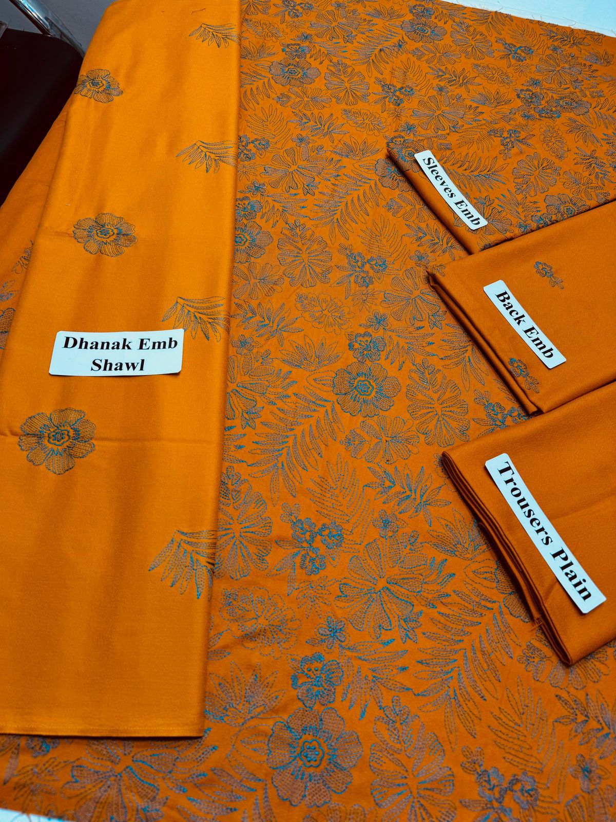 WhatsApp Image 2024-10-28 at 04.59.30 (1)