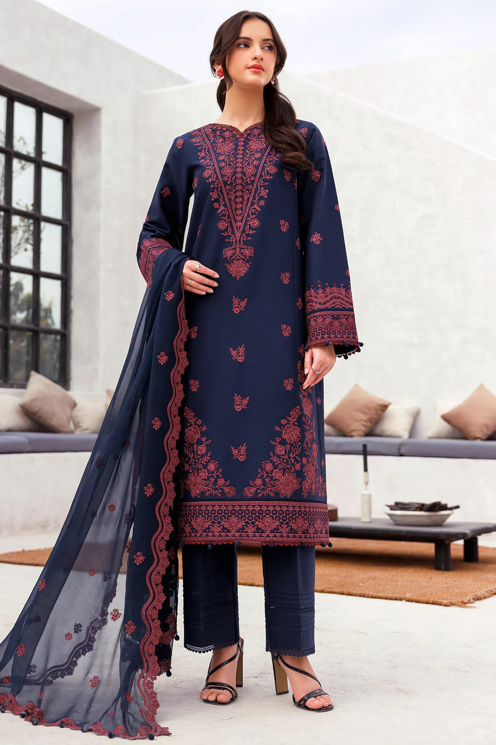 3 PIECE – EMBROIDERED LAWN – UNSTITCHED – 37003