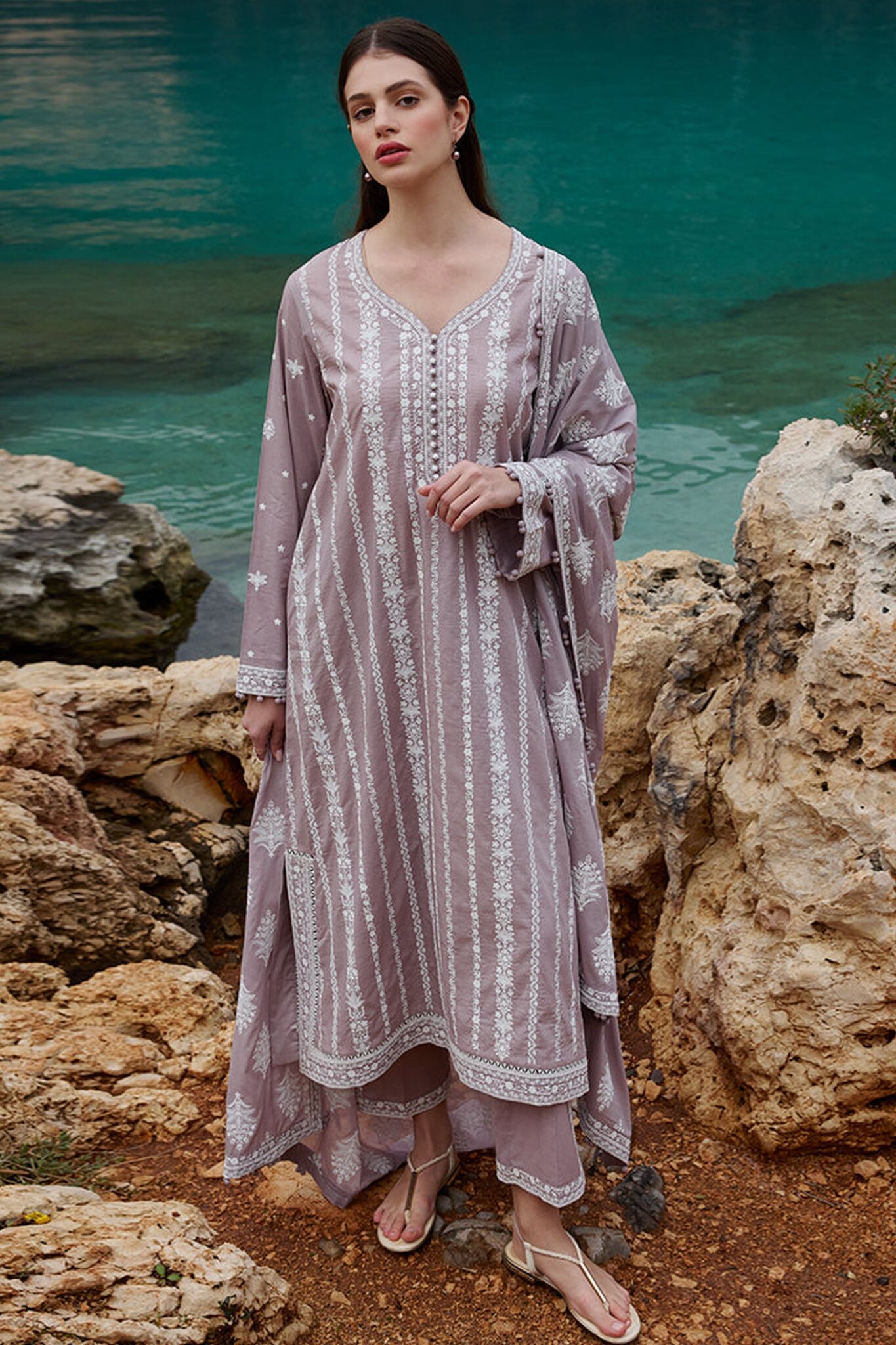 3 PIECE – EMBROIDERED LAWN – UNSTITCHED – 36096